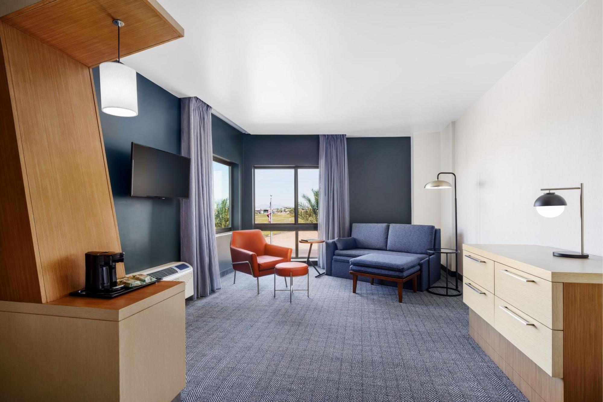 Courtyard By Marriott Phoenix Mesa Gateway Airport Exteriör bild